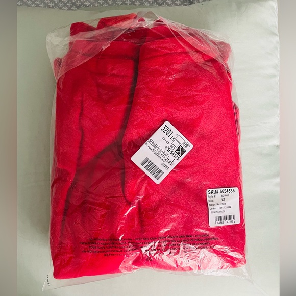 NWT Lands’ End Red Fleece Quarter-Zip Pullover / Large Tall - Picture 6 of 10